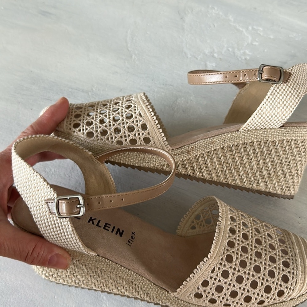 Anne Klein Women’s Zida Woven Espadrille Wedge Sandal 8.5 Summer 2” Shoe Neutral - Picture 10 of 16
